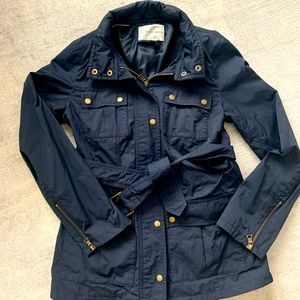 Banana Republic Spring water resistant  Navy Blue Jacket with the hood